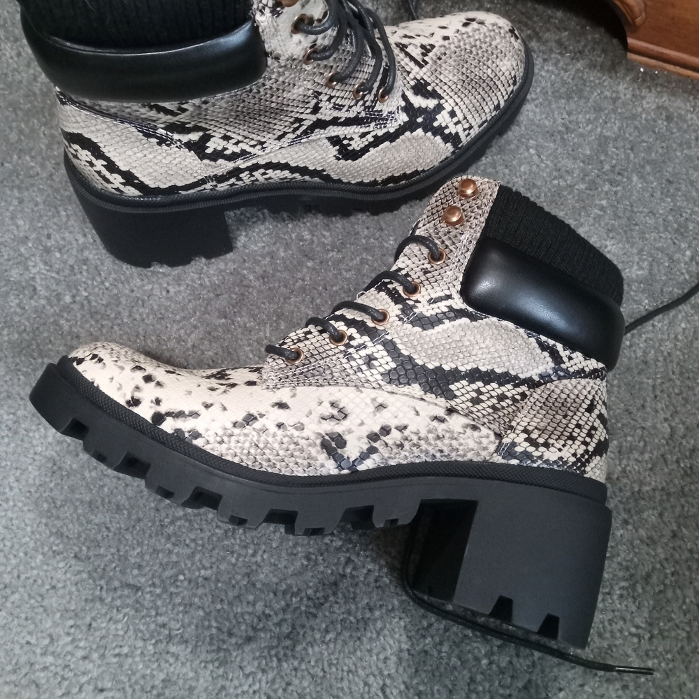 Boots Galore brand new